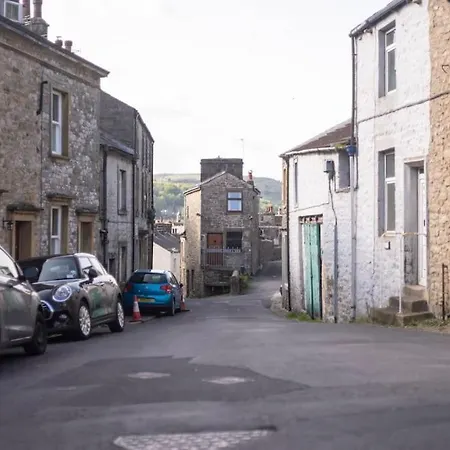 Cragdale Barn - Charming In The Yorkshire Dales Holiday home